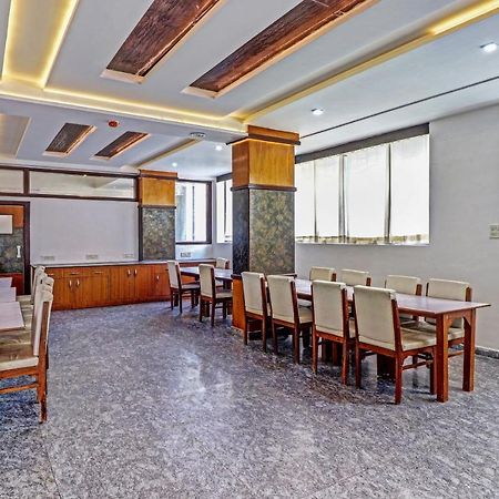 Golden Pearl Hotel Агра Екстериор снимка