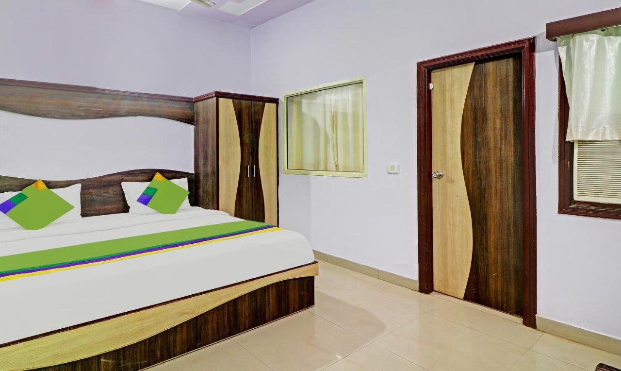 Golden Pearl Hotel Агра Екстериор снимка