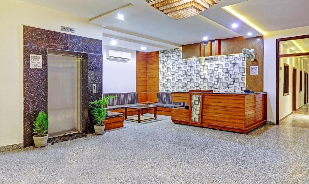 Golden Pearl Hotel Агра Екстериор снимка