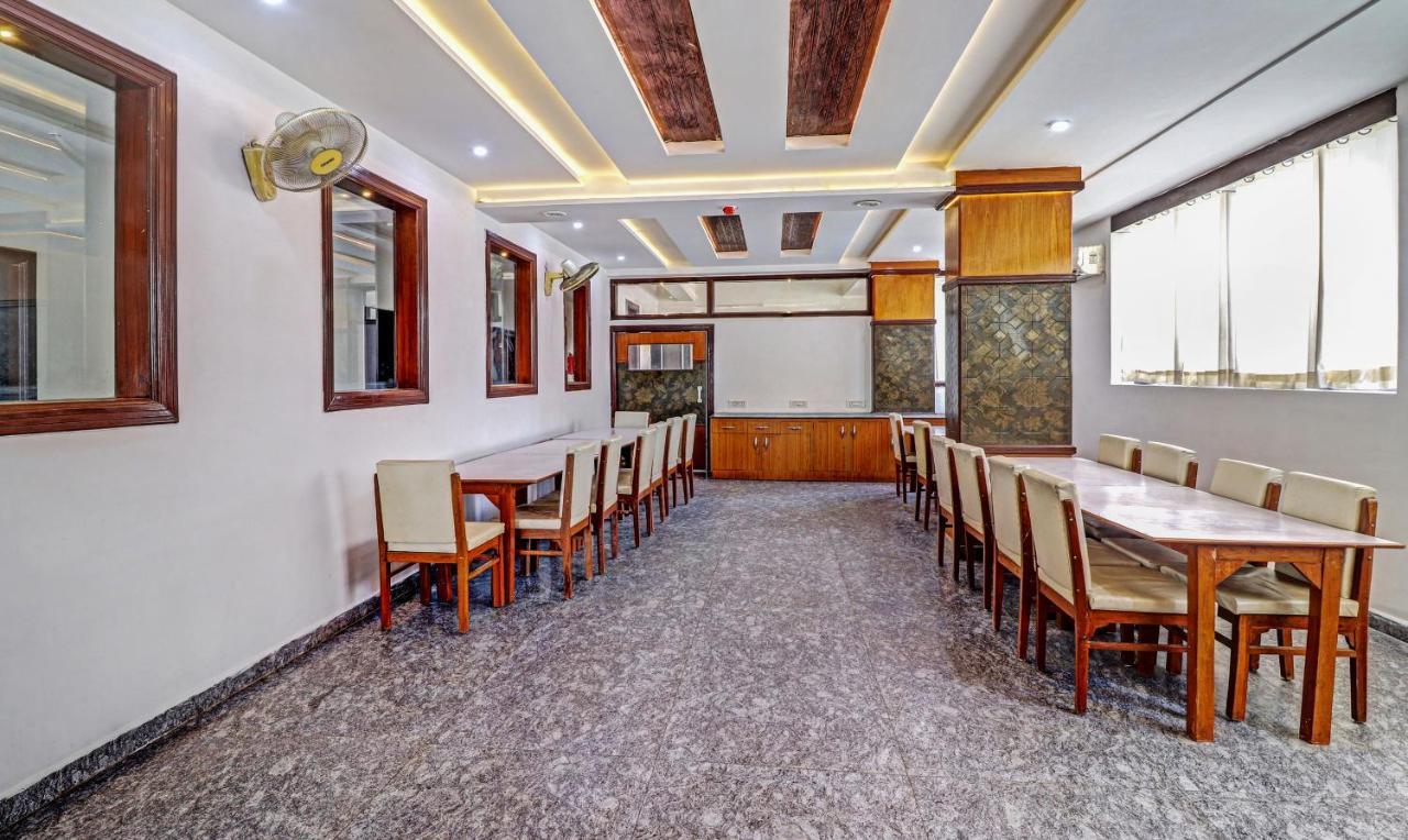 Golden Pearl Hotel Агра Екстериор снимка