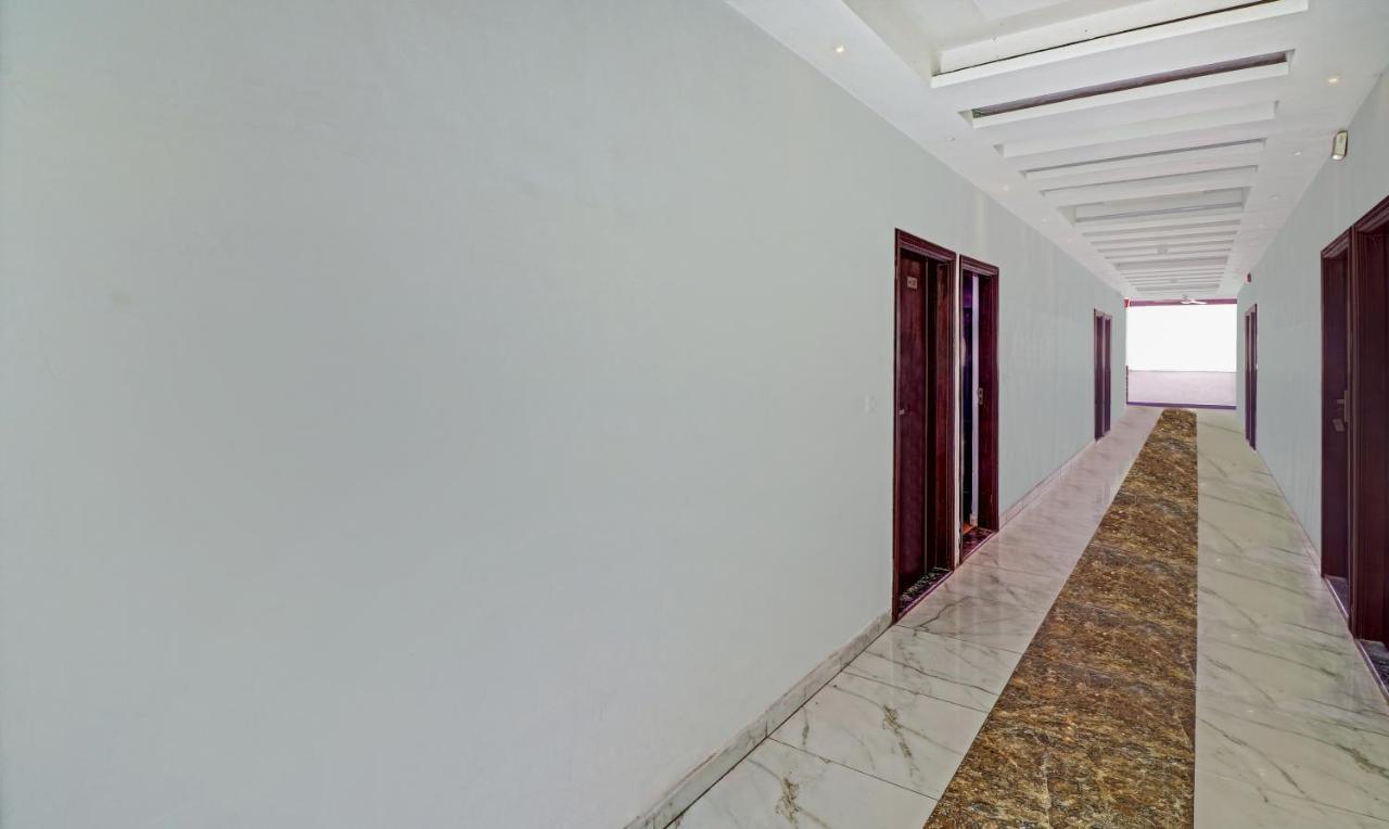 Golden Pearl Hotel Агра Екстериор снимка